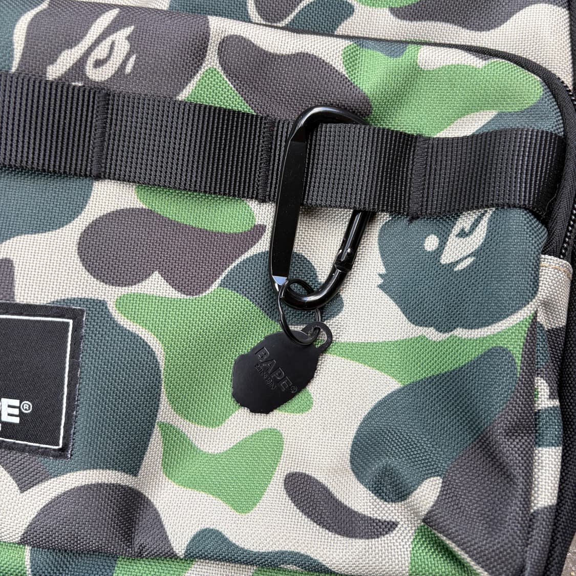 Bape 베이프 카모 크로스백 가방 상품이미지5