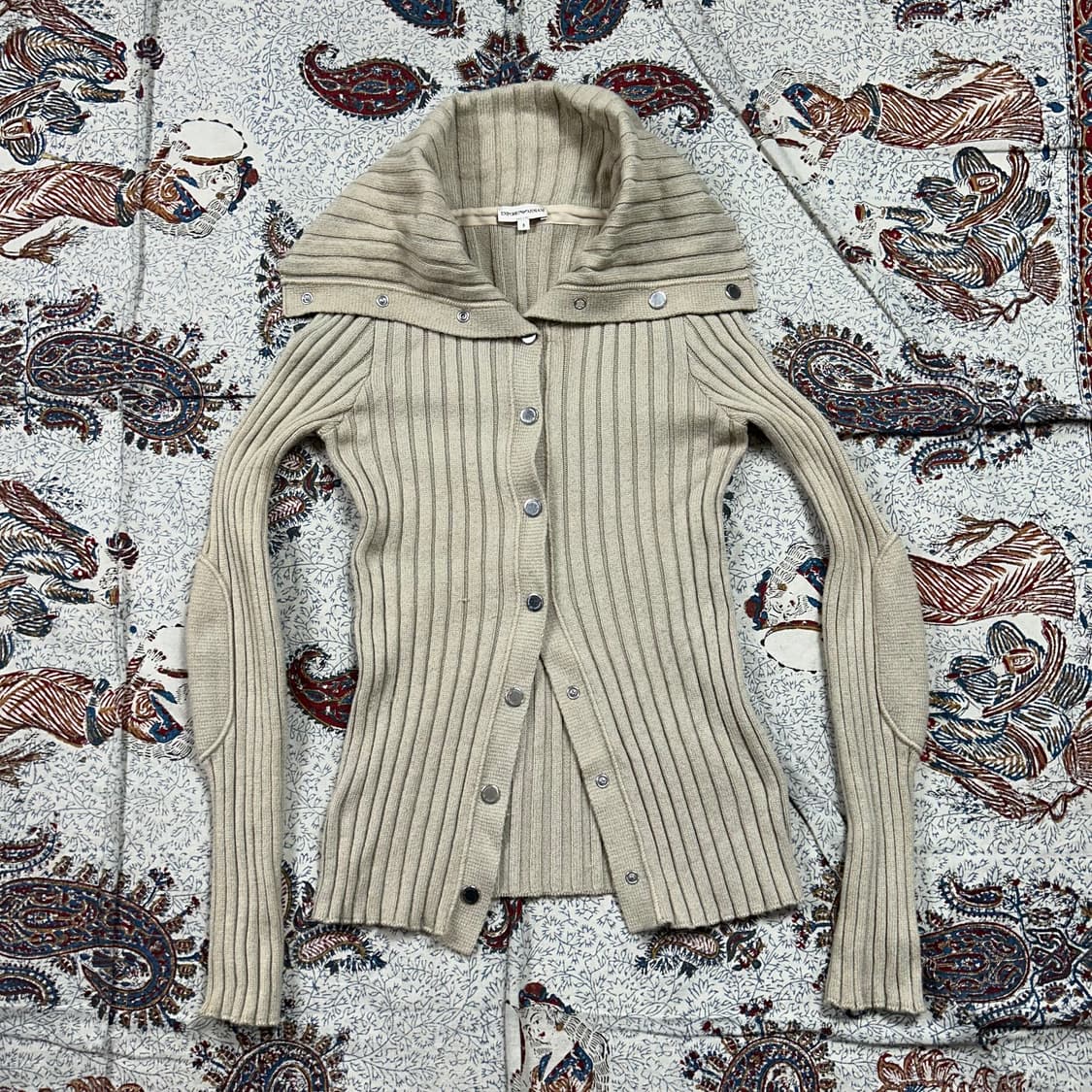 엠포리오 아르마니 엘보 패치 하이넥 가디건 상품이미지3