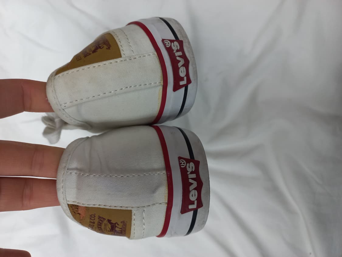 리바이스 흰색 스니커즈 270 상품이미지5