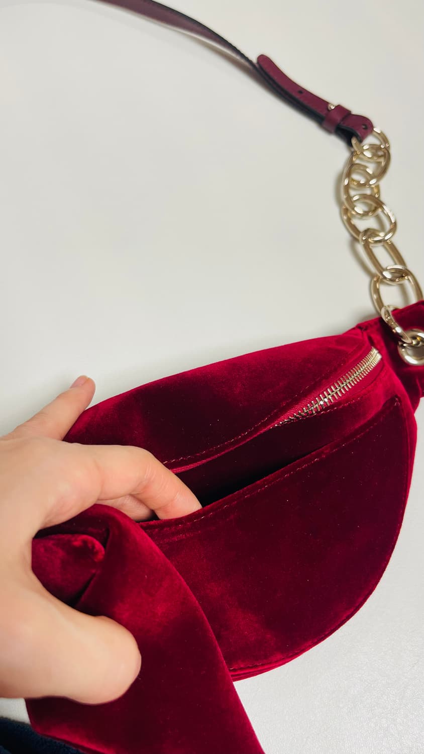 새상품) 레드 발렌티노 빅리본 벨벳 클러치 백 실물이 더 예쁘고 고급져요 상품이미지4