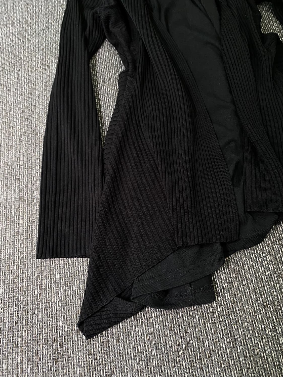 Chic Mood Loose-Fit Black Cardigan 상품이미지3