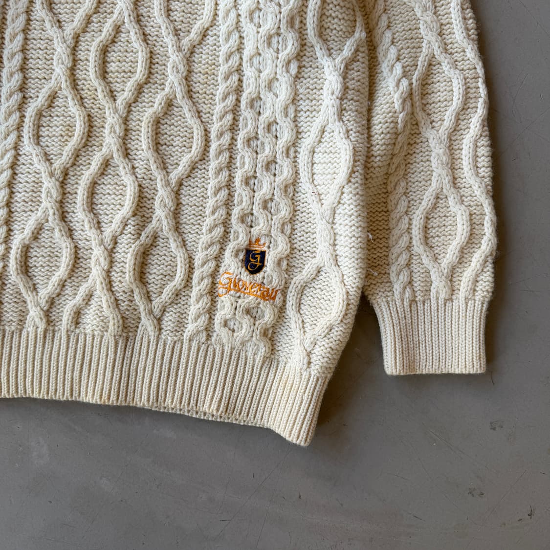 글로버올 케이블 니트 스웨터 상품이미지3