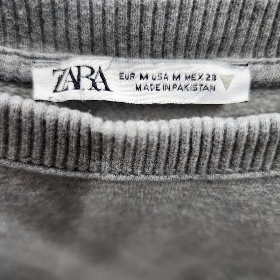 자라 그레이 크루넥 스웻 맨투맨 2XL(남여공용) 상품이미지4