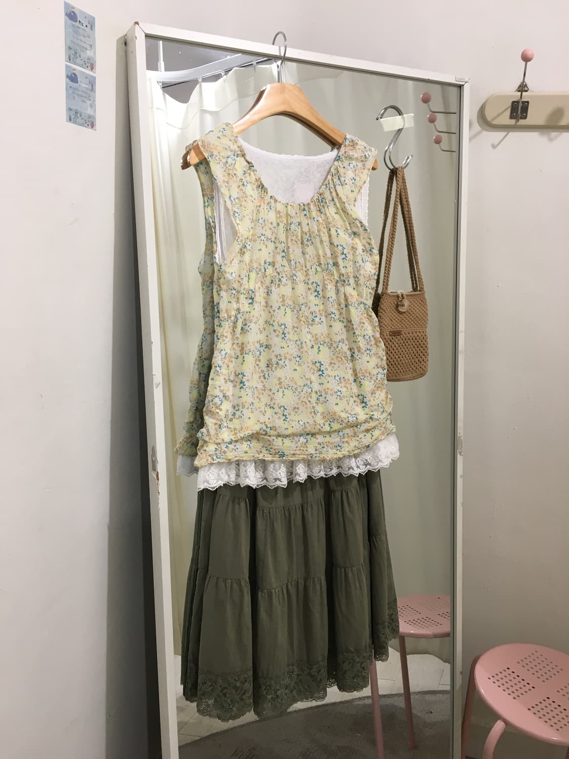 ⭐️단 3일만 할인⭐️mellow lace skirt (khaki) 상품이미지4