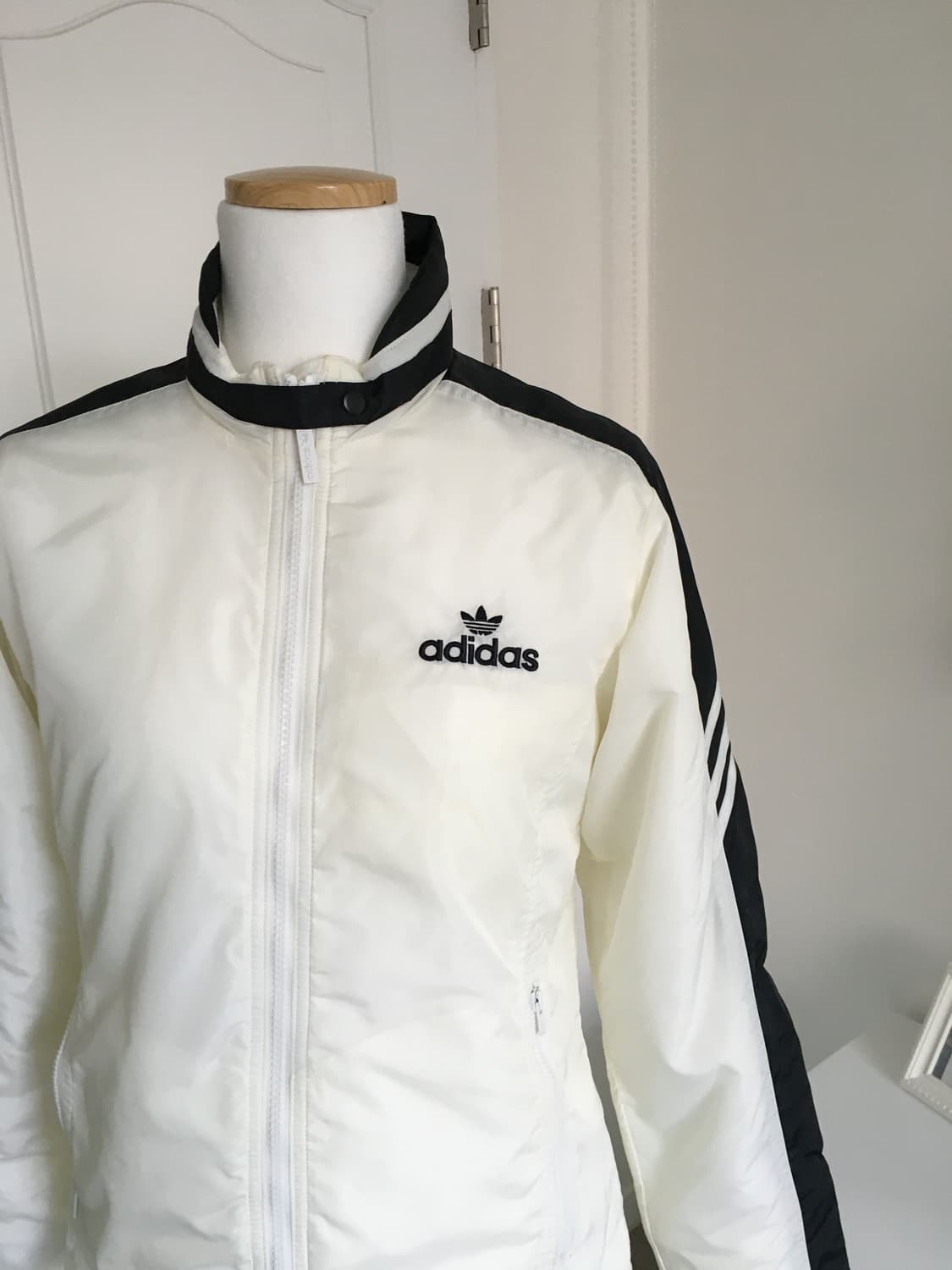 아디다스 넥버튼 투웨이 바이커 점퍼 상품이미지3