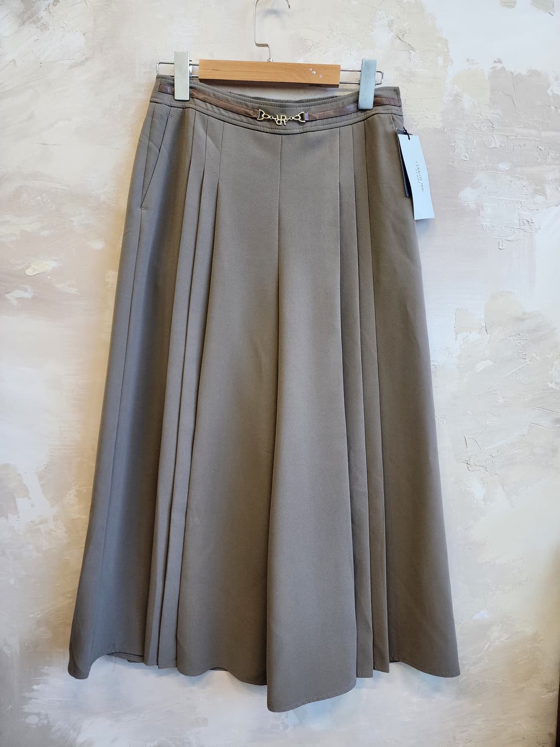 새상품 스커트 팬츠 상품이미지1