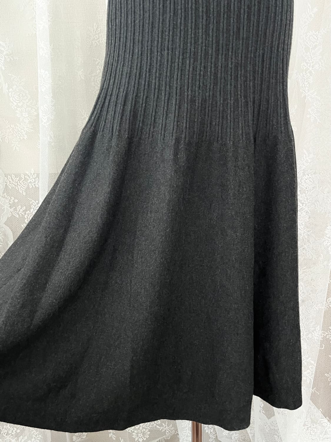 XS) DKNY 니트 스커트 차콜 상품이미지4