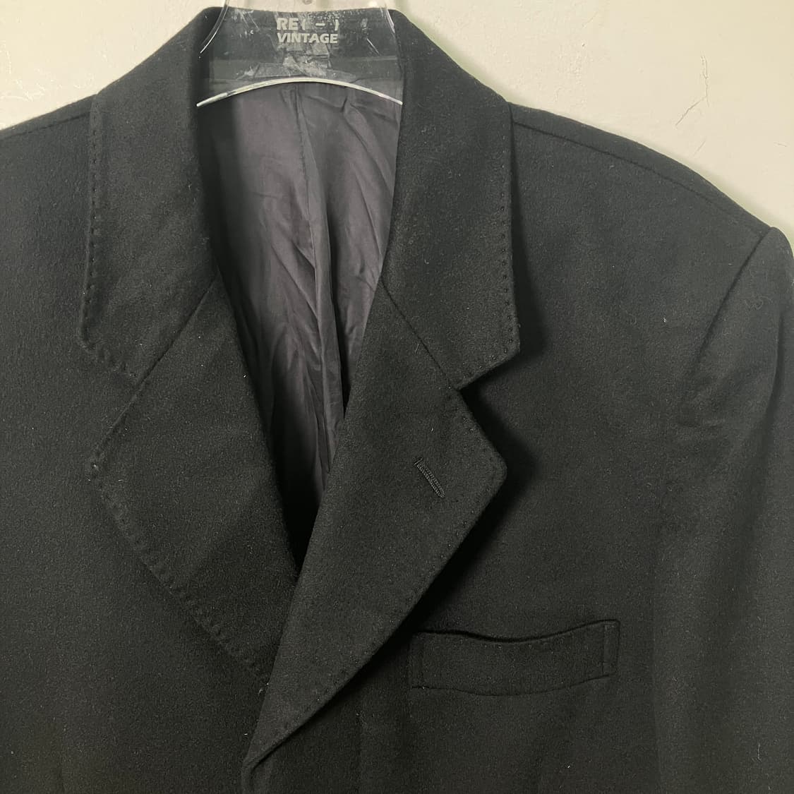 피에르 발망 블랙 캐시미어 히든 싱글 코트  상품이미지4