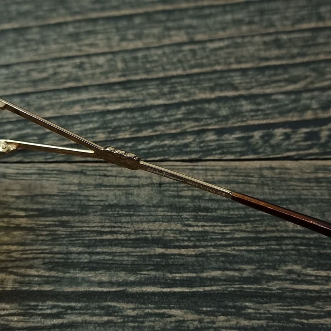 [살바토레 페레가모] 빈티지 긱시크 선글라스 P01224 상품이미지6