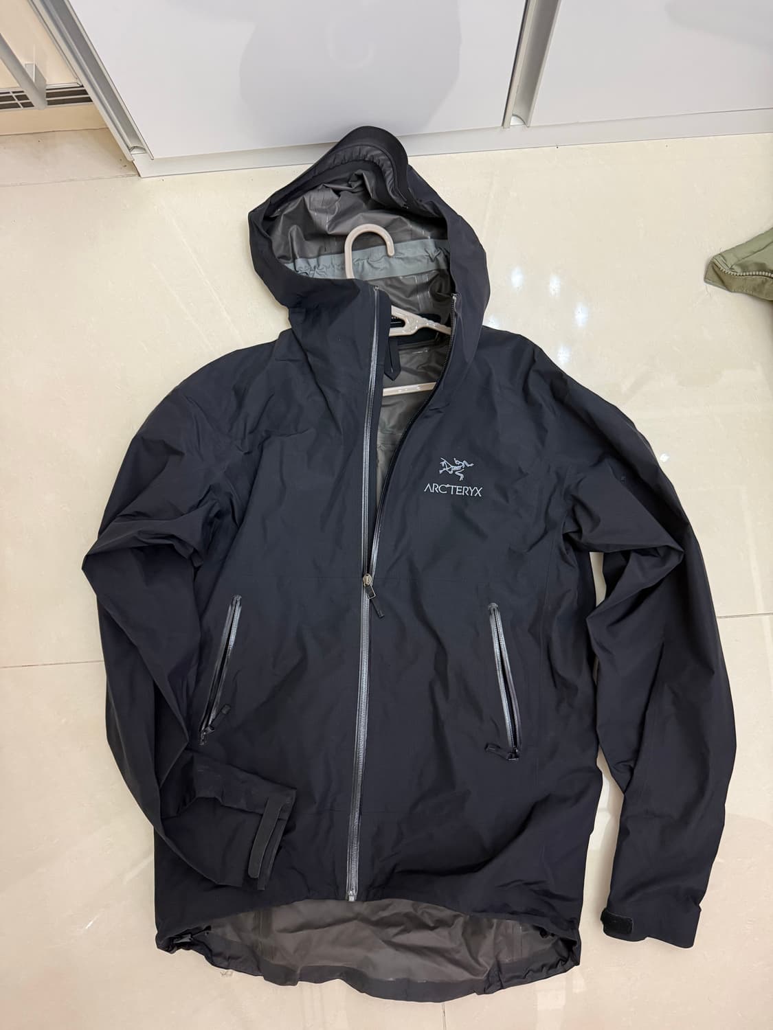 아크테릭스 제타sl 블랙 색상 s사이즈 상품이미지1