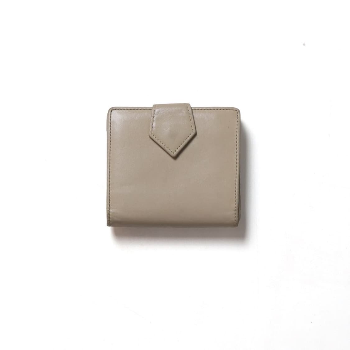 비비안 웨스트우드 Vivienne Westwood Logo Wallet  상품이미지2