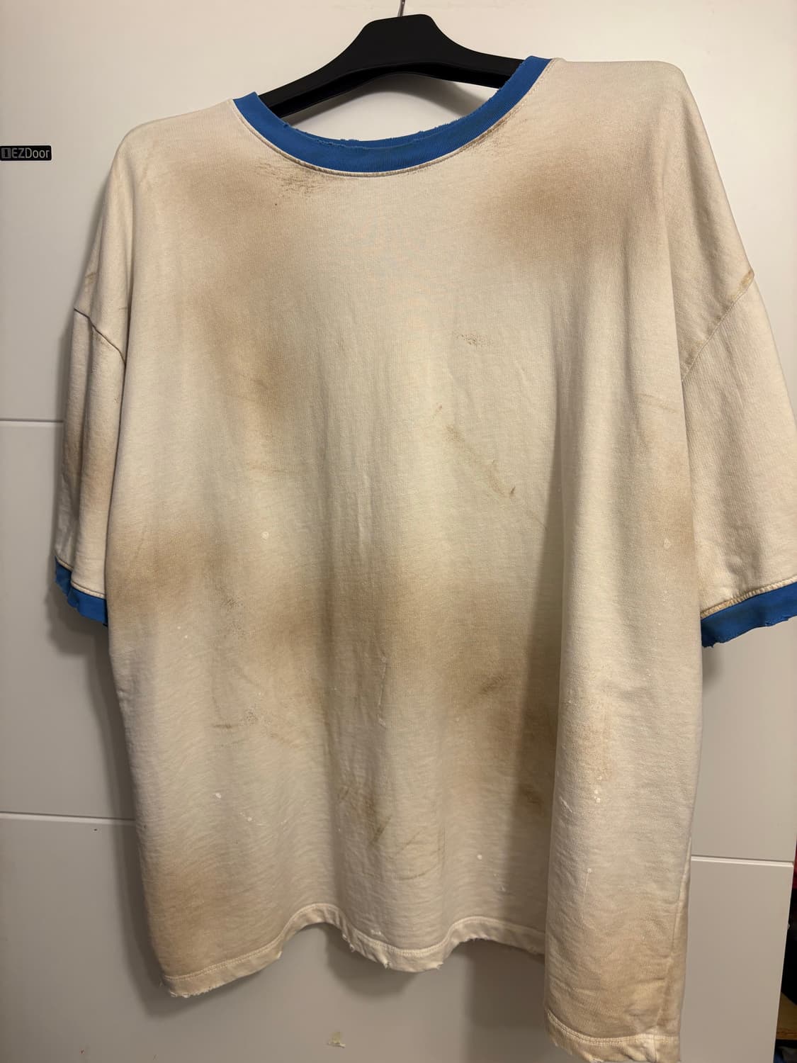 홈리스 디스트로이드 티 상품이미지1