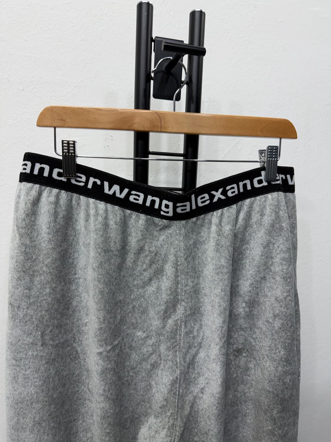 정품) 알렉산더왕 여성 벨벳 트레이닝 바지 L 상품이미지5