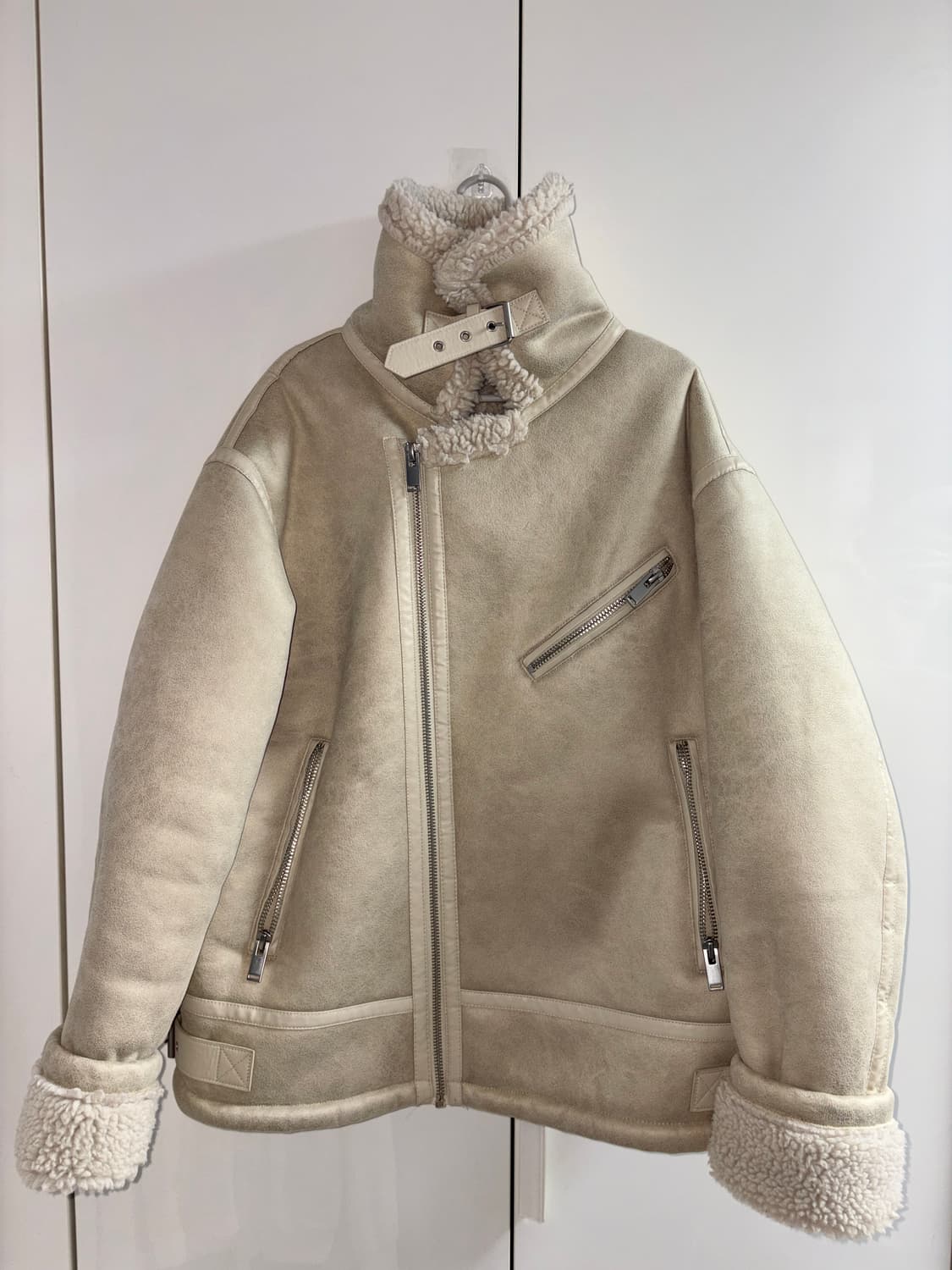 자라 무스탕 상품이미지2