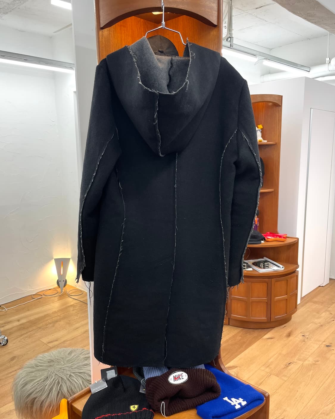 [1] NOID 노아이디 로우엣지 커팅 울 후드 코트 상품이미지6