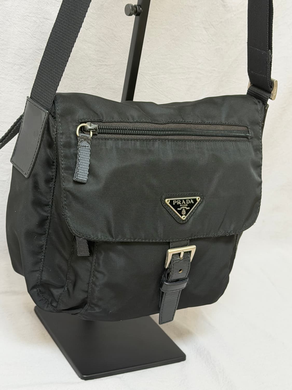 프라다 남녀공용 나일론 포코노 크로스백 주우재백 상품이미지3