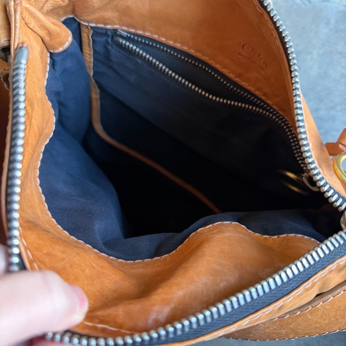 끌로에 멀티 포켓 레더 숄더백 상품이미지8