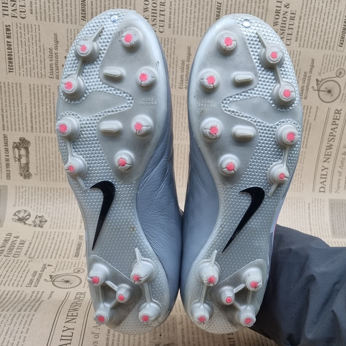 나이키 티엠포 레전드8 축구화 260 상품이미지3