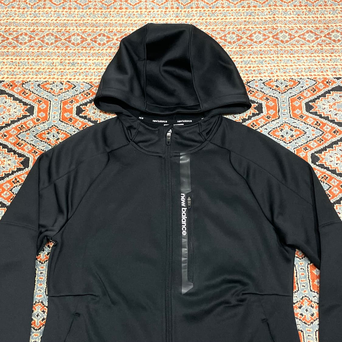 뉴발란스 블랙 기모 테크플리스 후드집업 여성95 상품이미지2