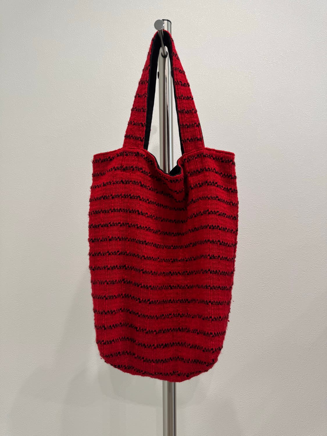 요지야마모토 울 스트라이프 레드 토트백 상품이미지1