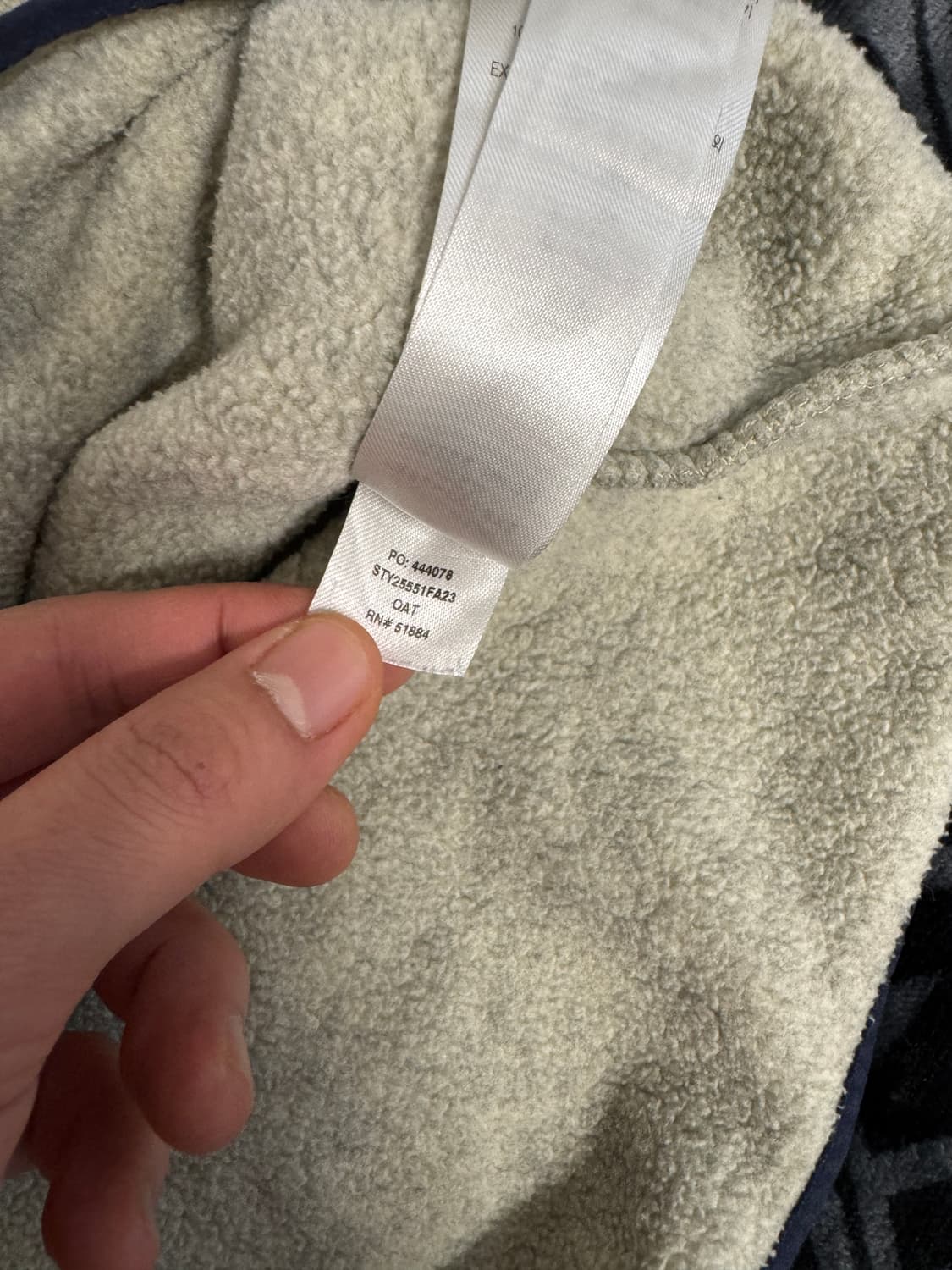 파타고니아 신칠라 스냅 티 풀 오버 헤더 그레이 앤 네이비 상품이미지9