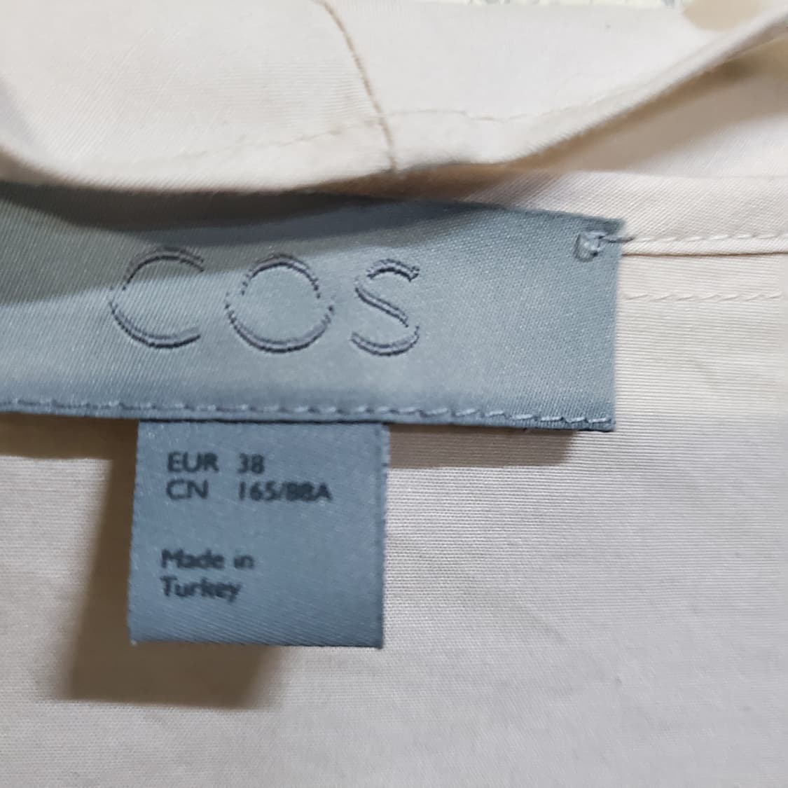 COS 코스 7부 프릴넥  원피스   상품이미지3