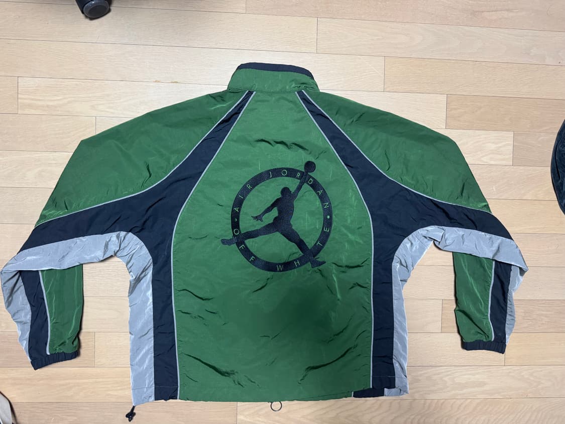 [XL]조던 x 오프화이트 트랙탑 팝니다. 상품이미지2