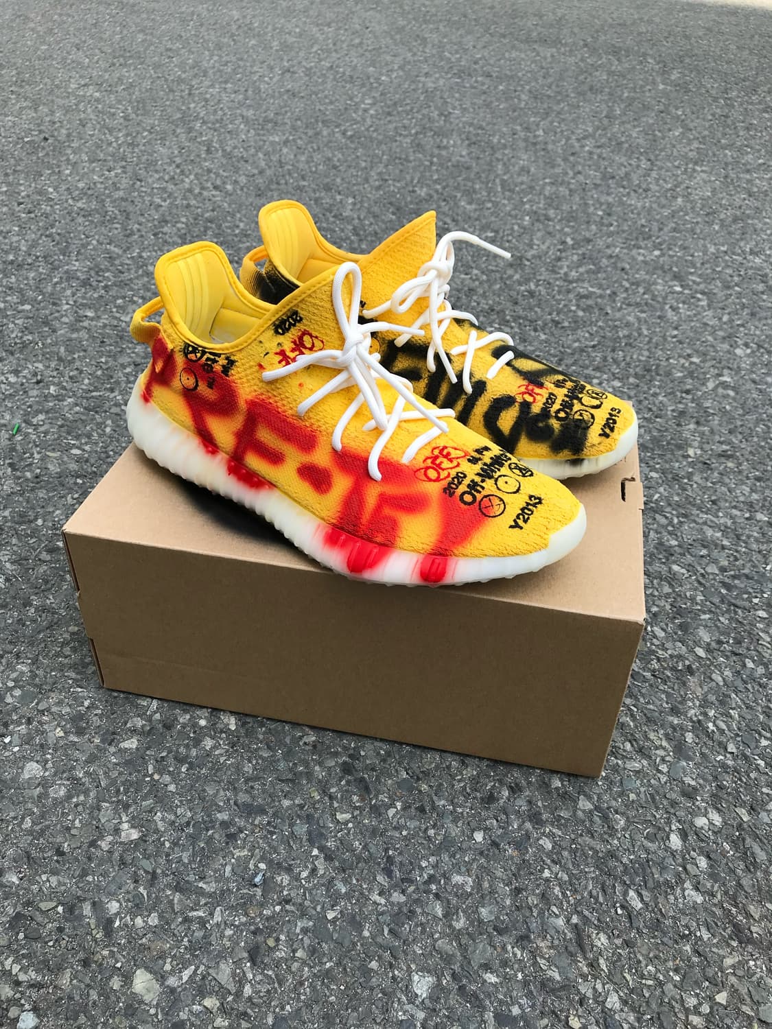 아디다스 이지 부스트 X 오프화이트 커스텀 (290) 상품이미지1