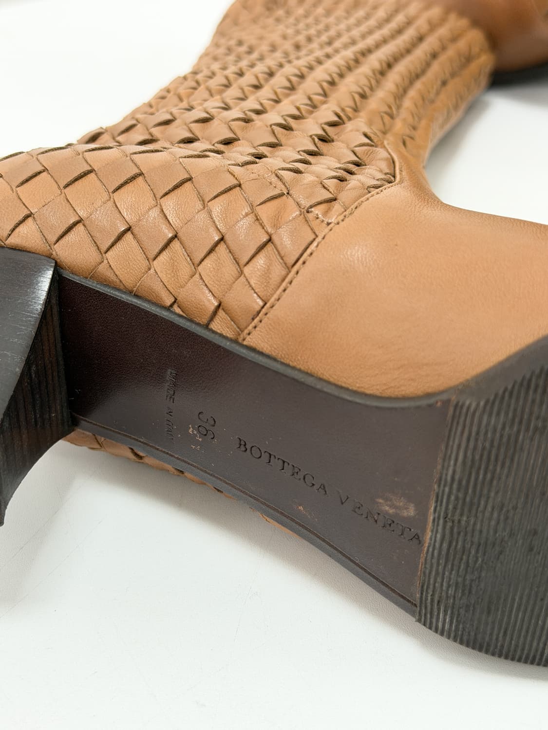 보테가베네타 카날라초 위빙 레더 미들 힐 부츠 상품이미지6