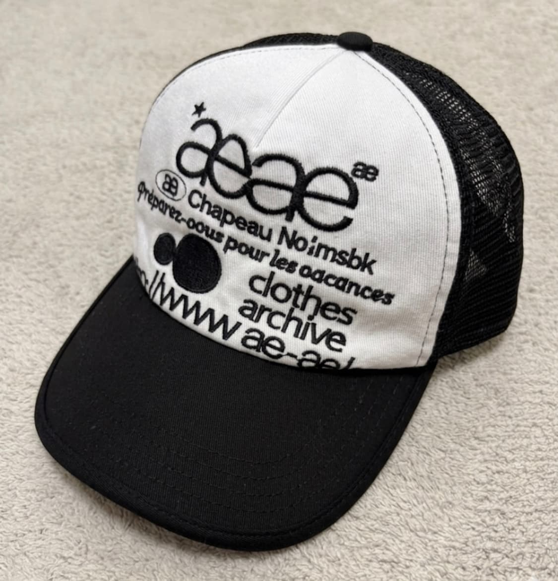 [S급] 트렌드🔥Aeae 블랙 화이트 메쉬캡 F 상품이미지1