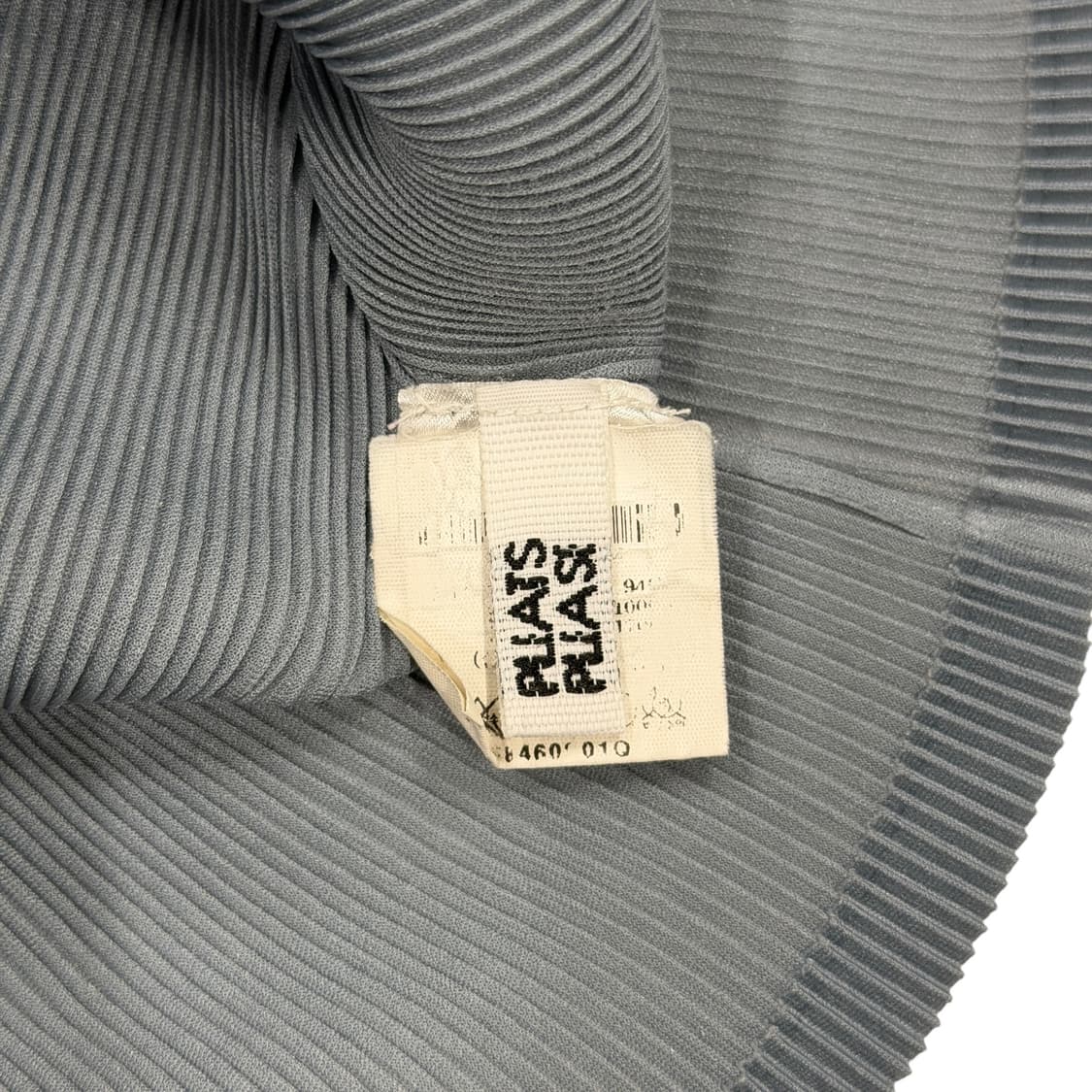 이세이 미야케 플리츠 플리즈 하프 탑 반팔티 5 상품이미지4