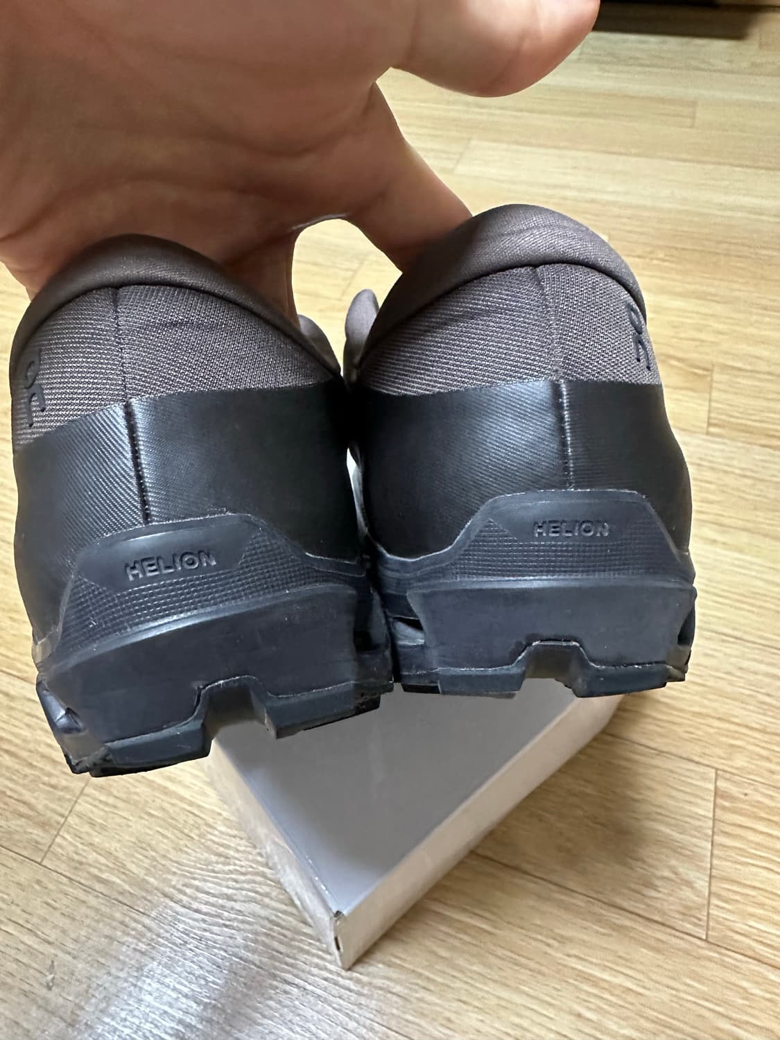 온러닝 파프 코코아 265 상품이미지5