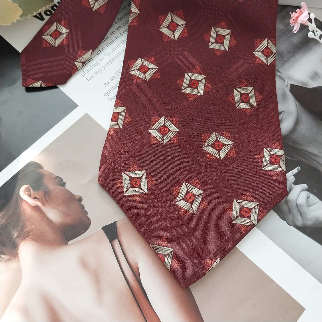 폴로랄프로렌 실크 기하 패턴 넥타이 10.4cm A+등급 K1448
 상품이미지5