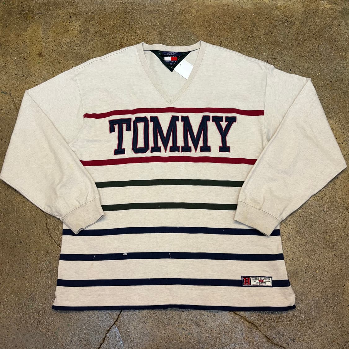 90s 미국 빈티지 타미힐피거 올드스쿨 빅로고 브이넥 롱슬리브 상품이미지1