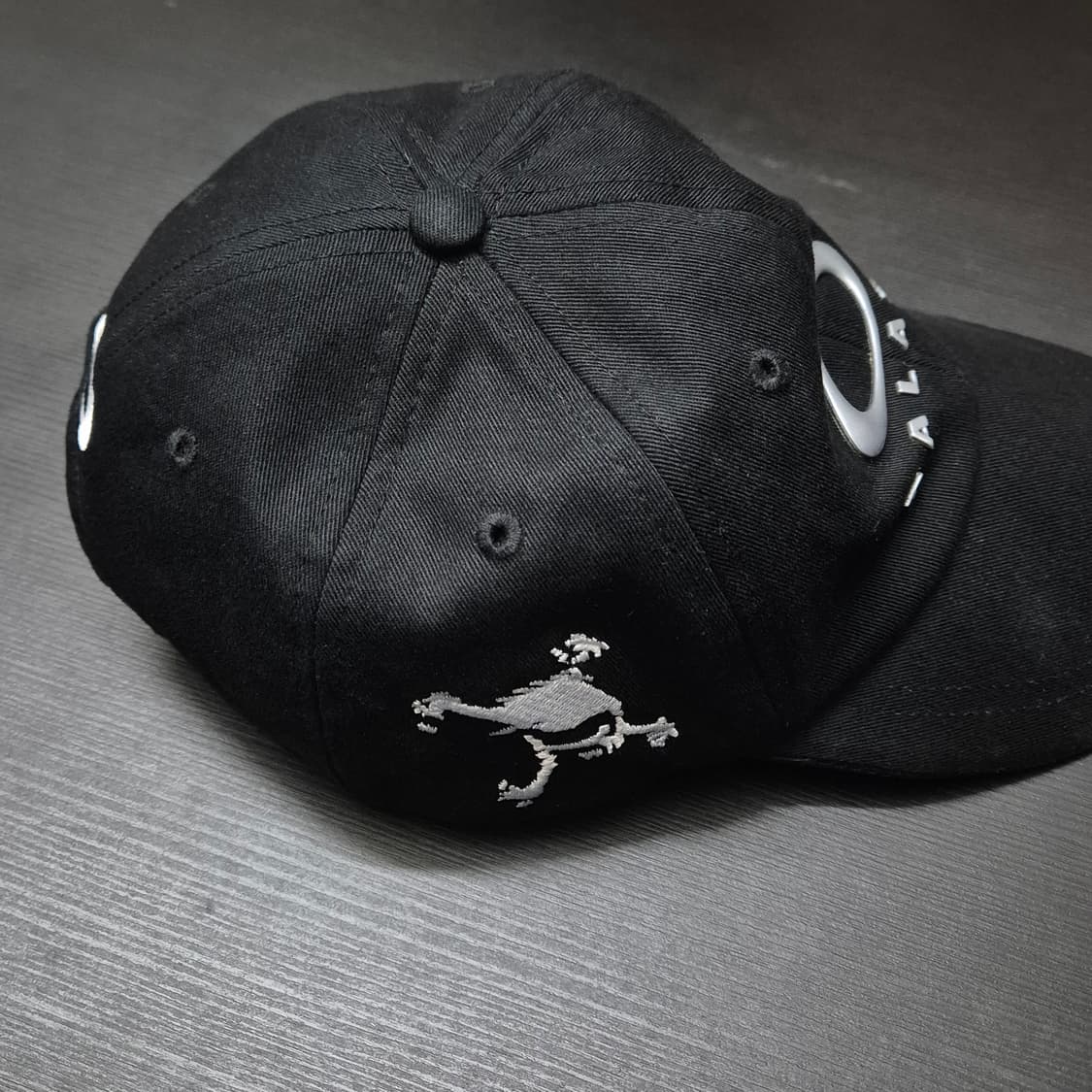 오클리 X 팔라스 6-패널  블랙 실버 캡 상품이미지5