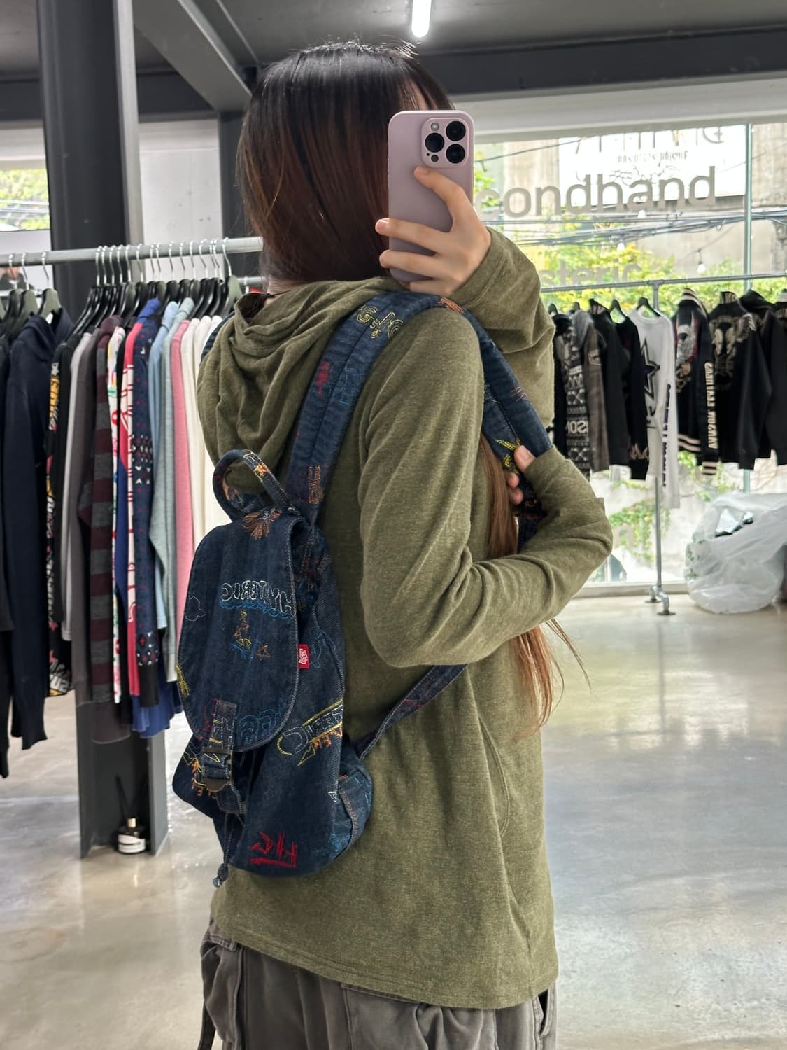 히스테릭글래머 자수로고 데님 럭색 백 상품이미지1