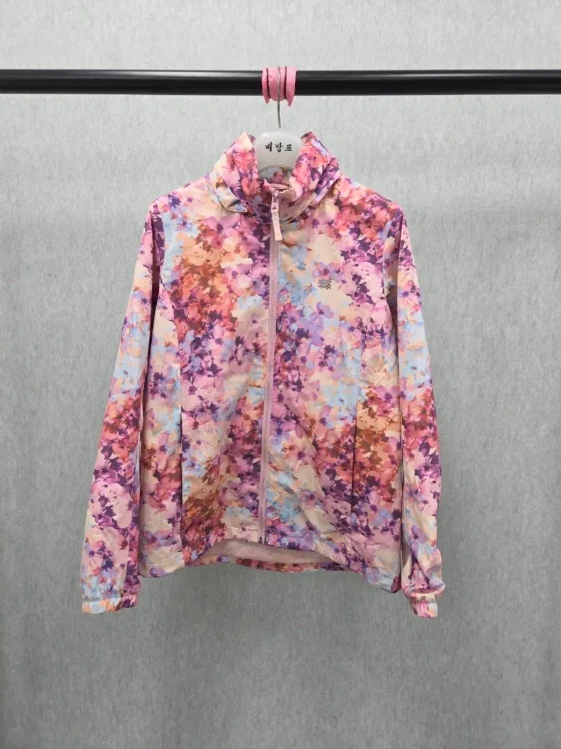 여성 90 코오롱 플라워 바람막이 자켓 상품이미지1