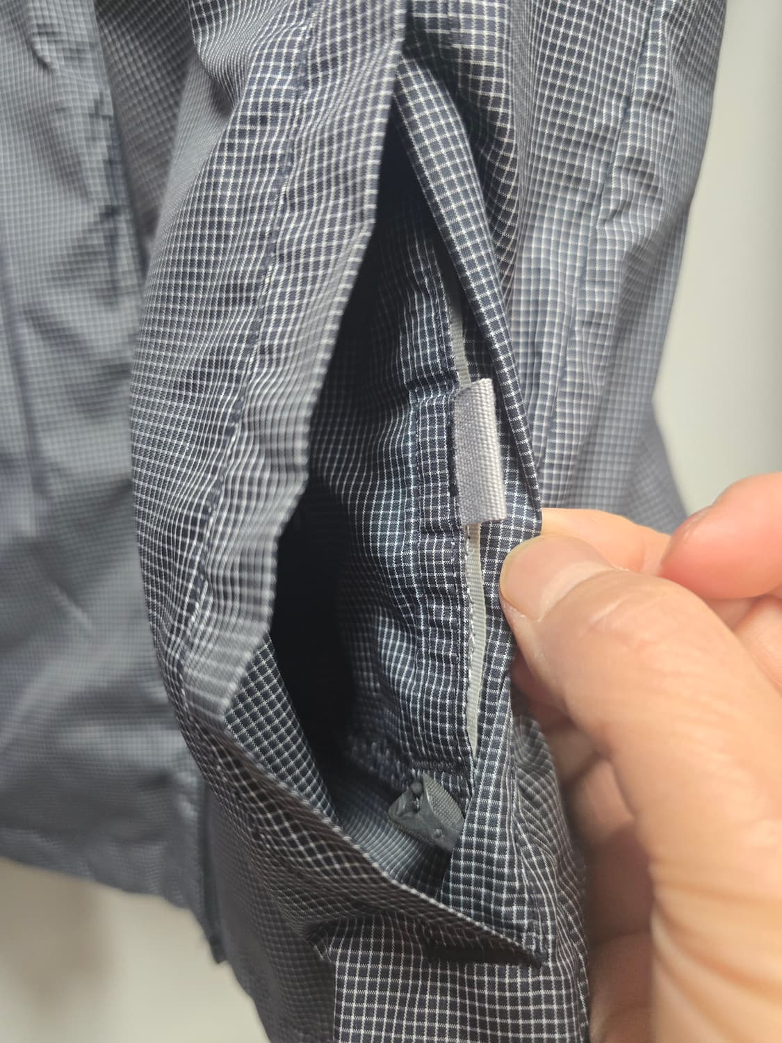 나이키 경량 바람막이 M 상품이미지3