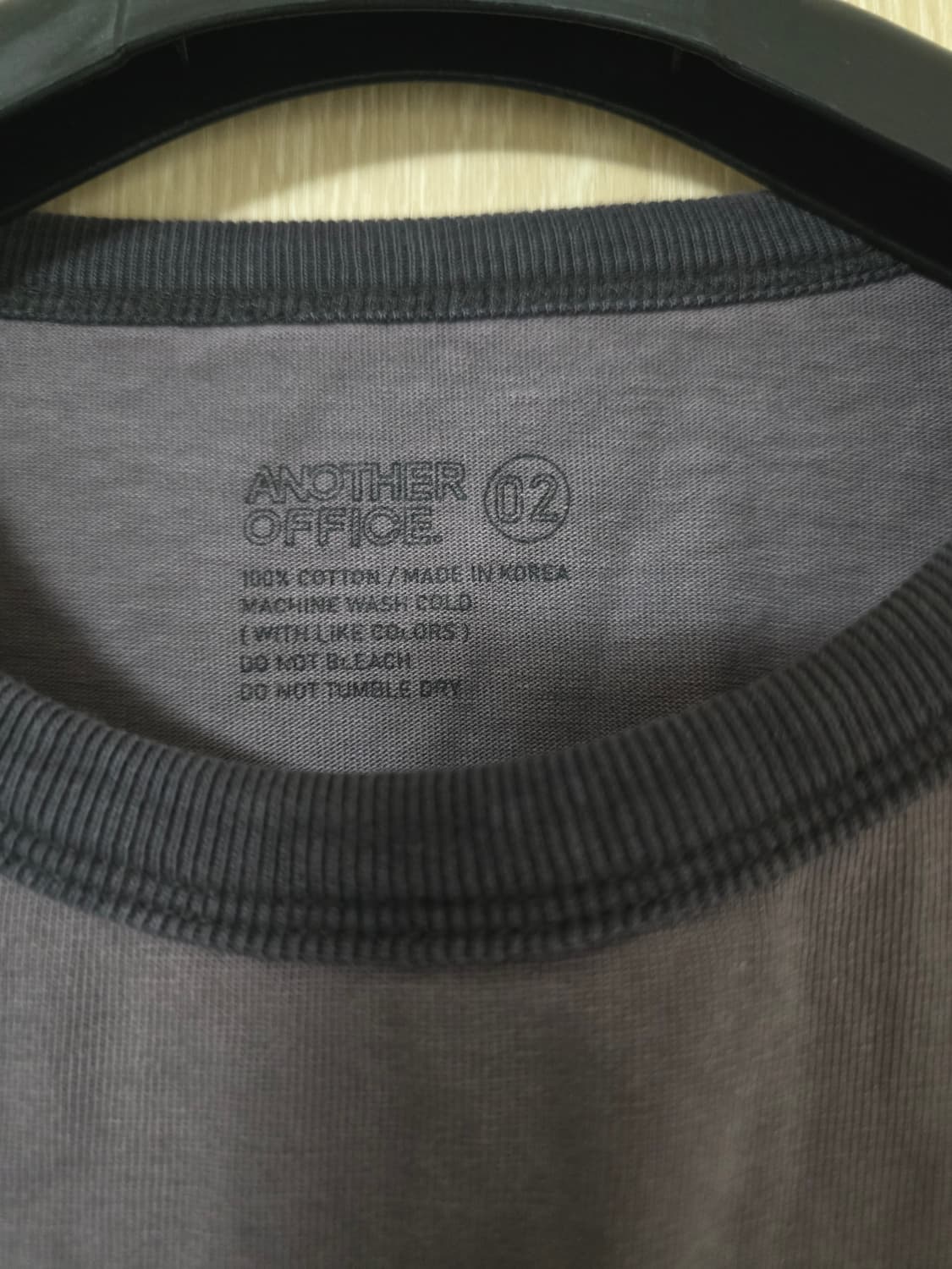 어나더오피스 반팔티  상품이미지2