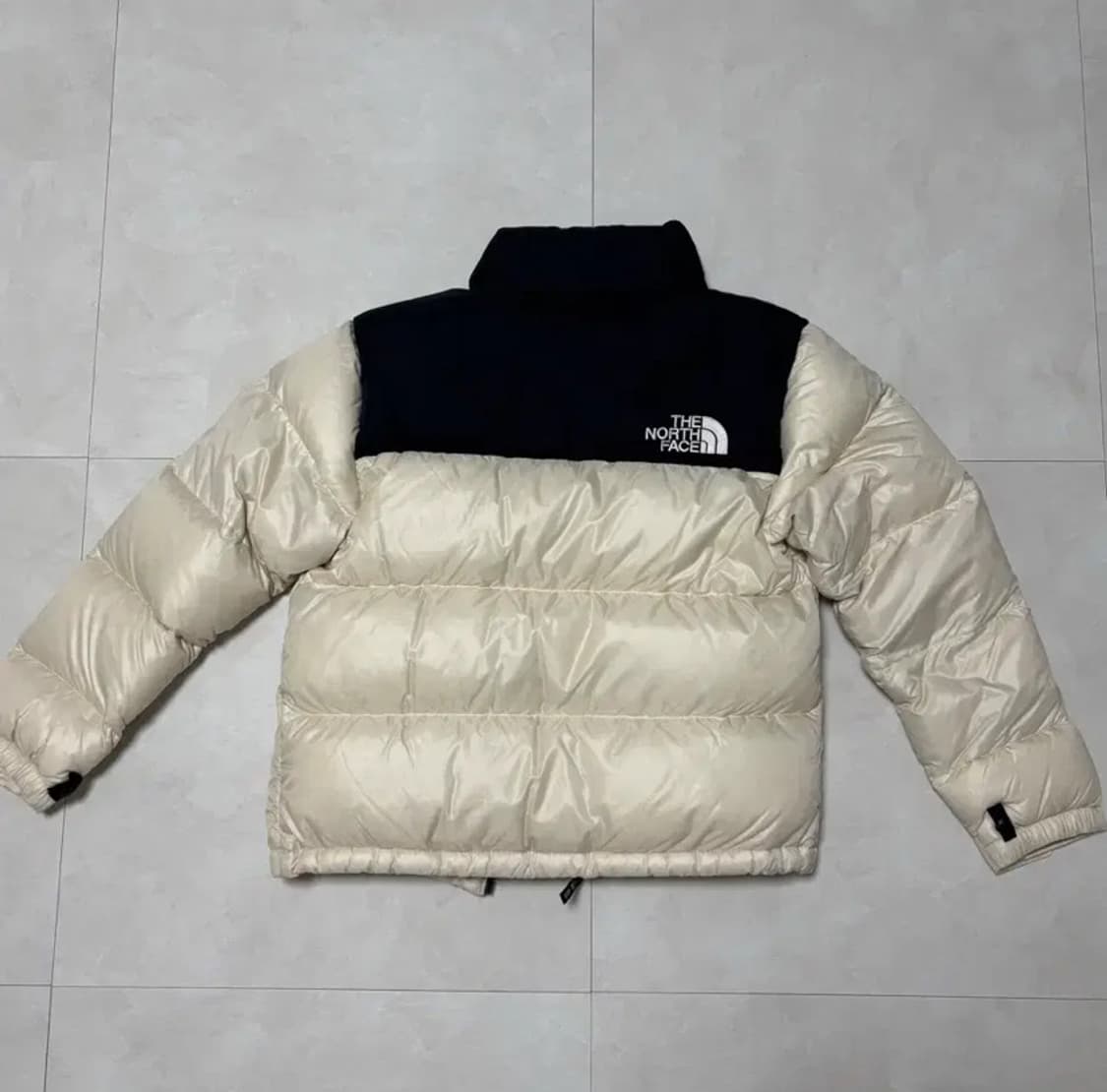 노스페이스 눕시 아이보리패딩 상품이미지2