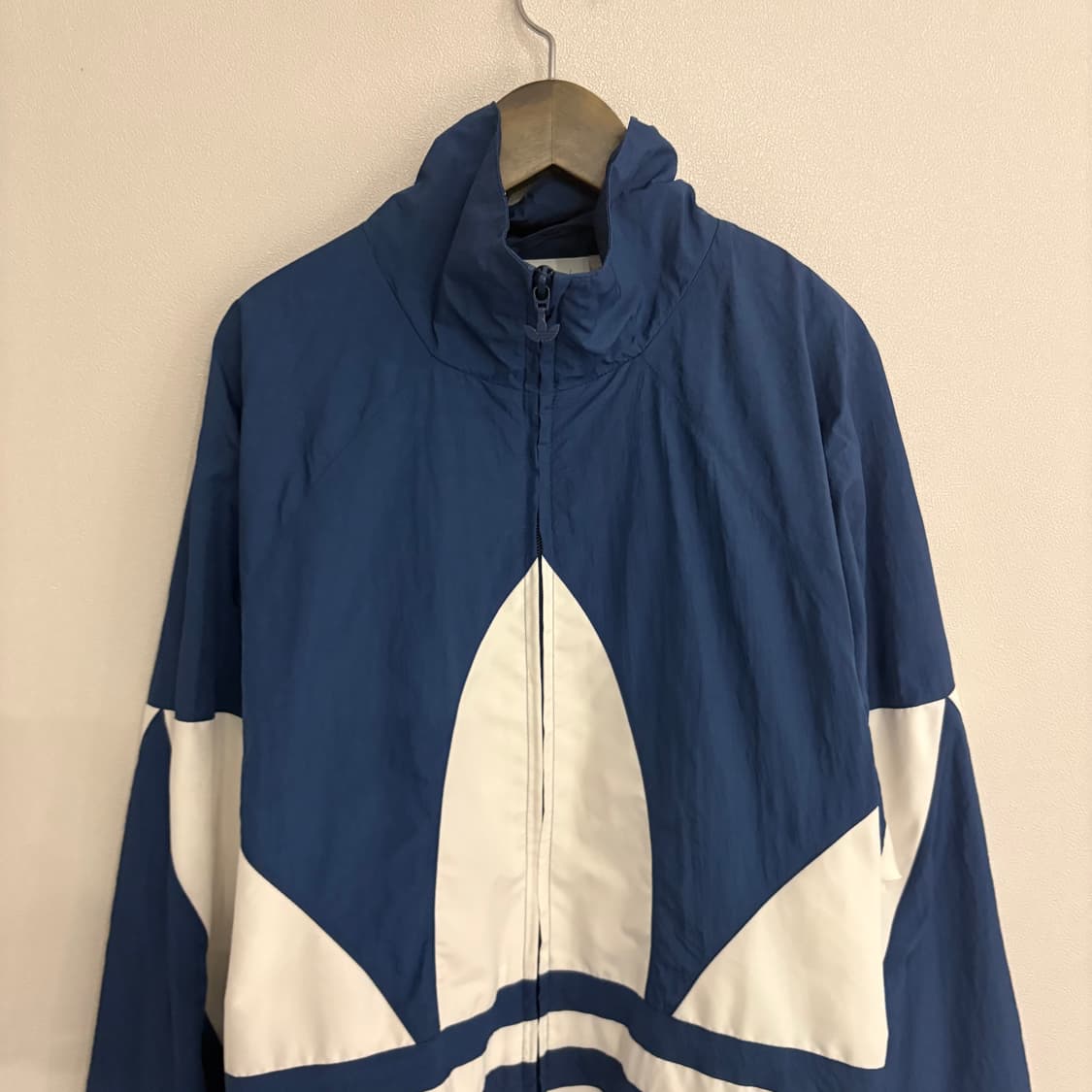 아디다스 트레포일 네이비 바람막이 M 상품이미지3