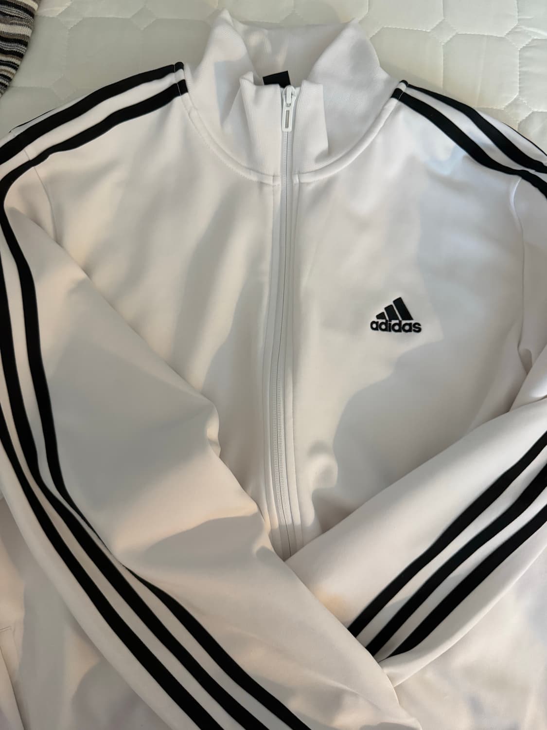 아디다스 트랙탑 상품이미지1