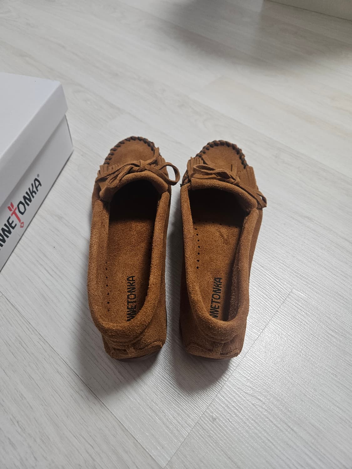 새상품) 미네통카 모카신 상품이미지3