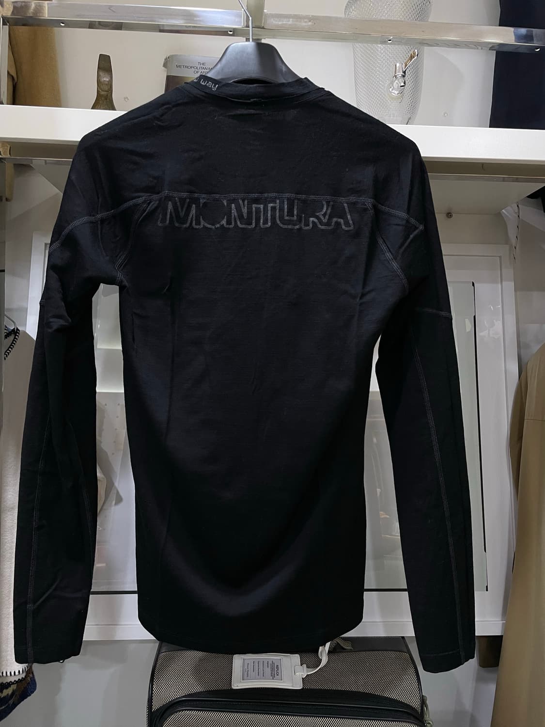 몬츄라/블랙 울티셔츠(S) 상품이미지2