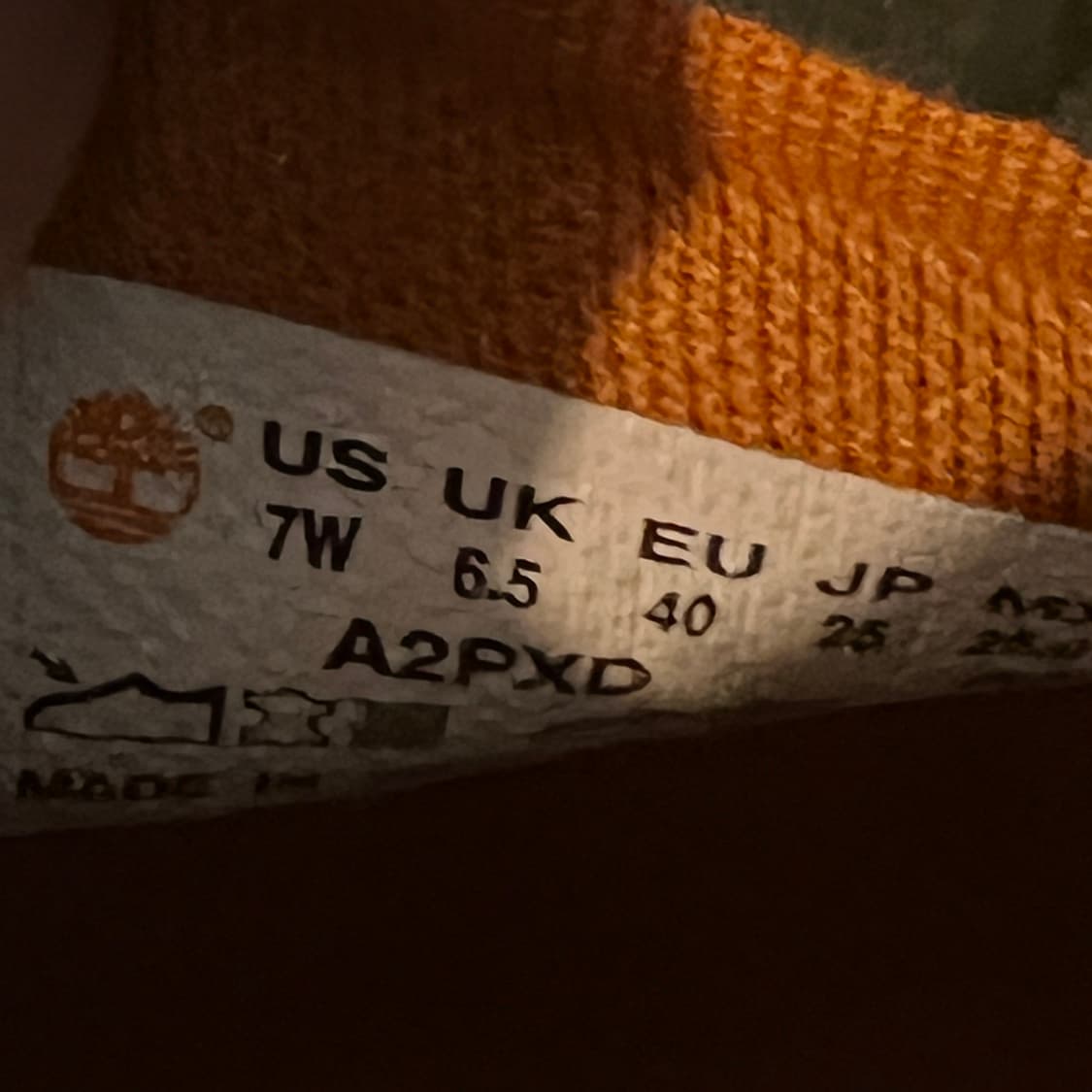 팀버랜드 트리 팩 프리미엄 6인치 블랙 누벅 부츠 상품이미지7