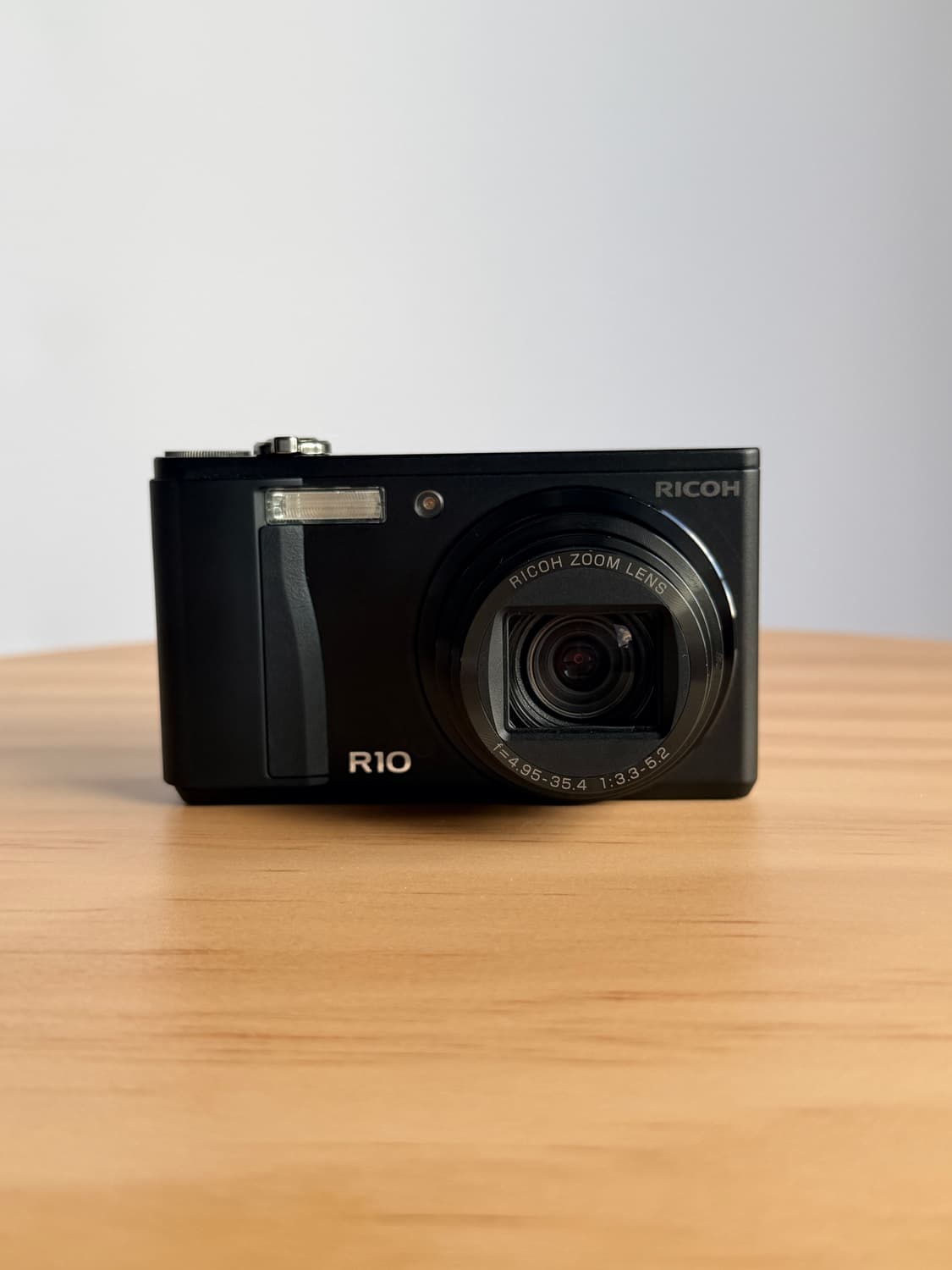 ✨미품✨ RICOH 리코 r10 블랙 상품이미지2