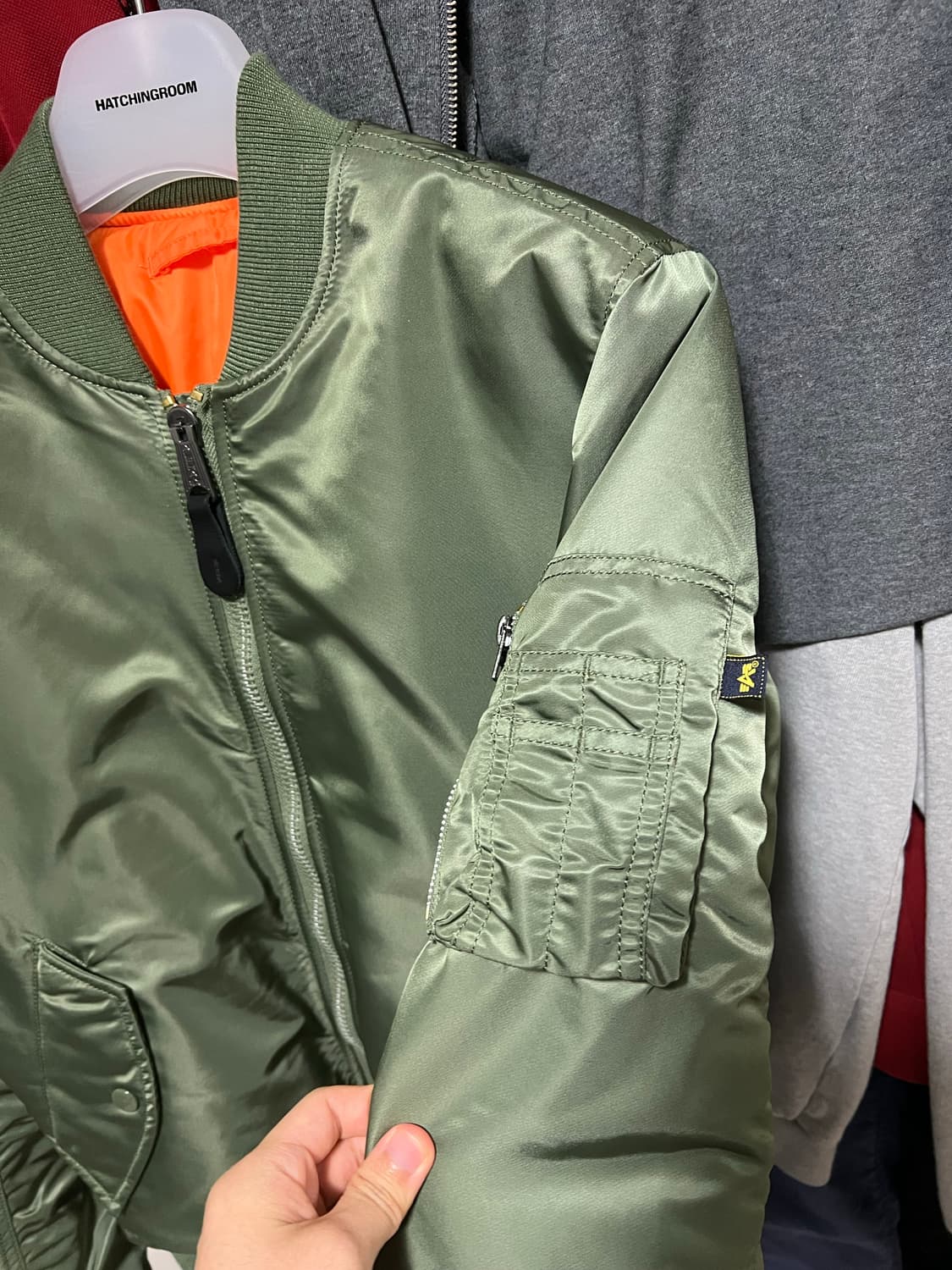 알파인더스트리 MA-1 올리브 슬림핏 상품이미지5