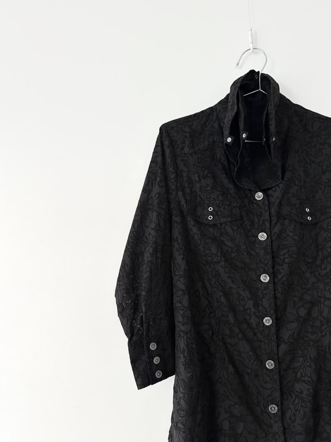 Jaqurd pattern high detail blouse  상품이미지7