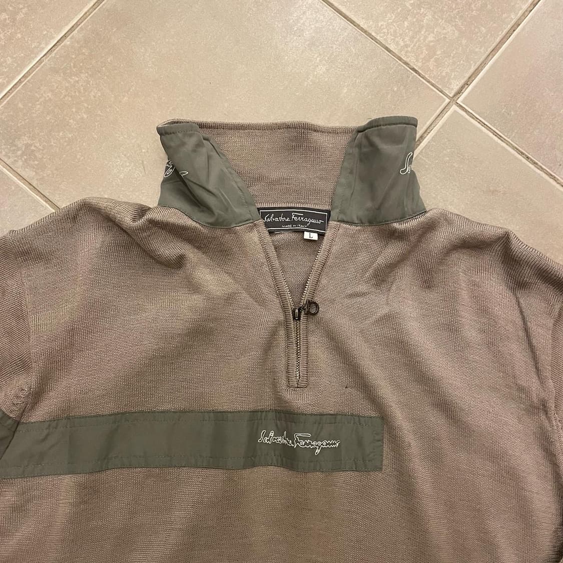 페레가모 반집업 니트 상품이미지2