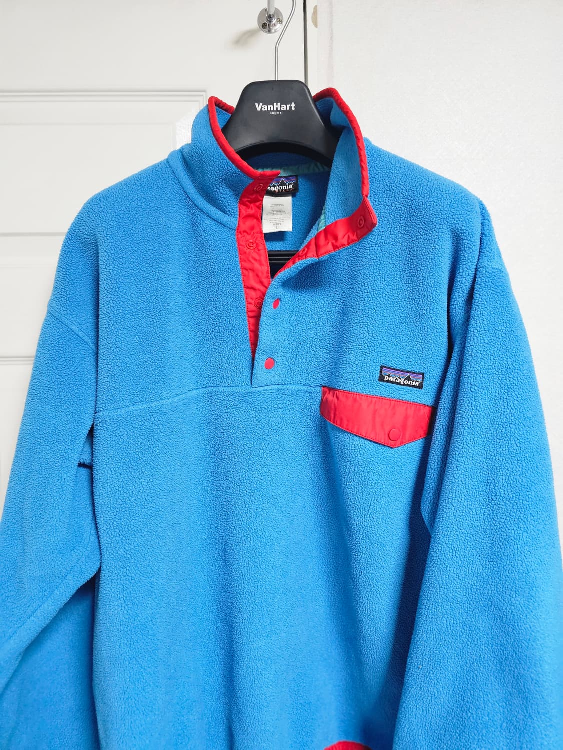 파타고니아 신칠라 L 스카이 블루 레드 상품이미지1